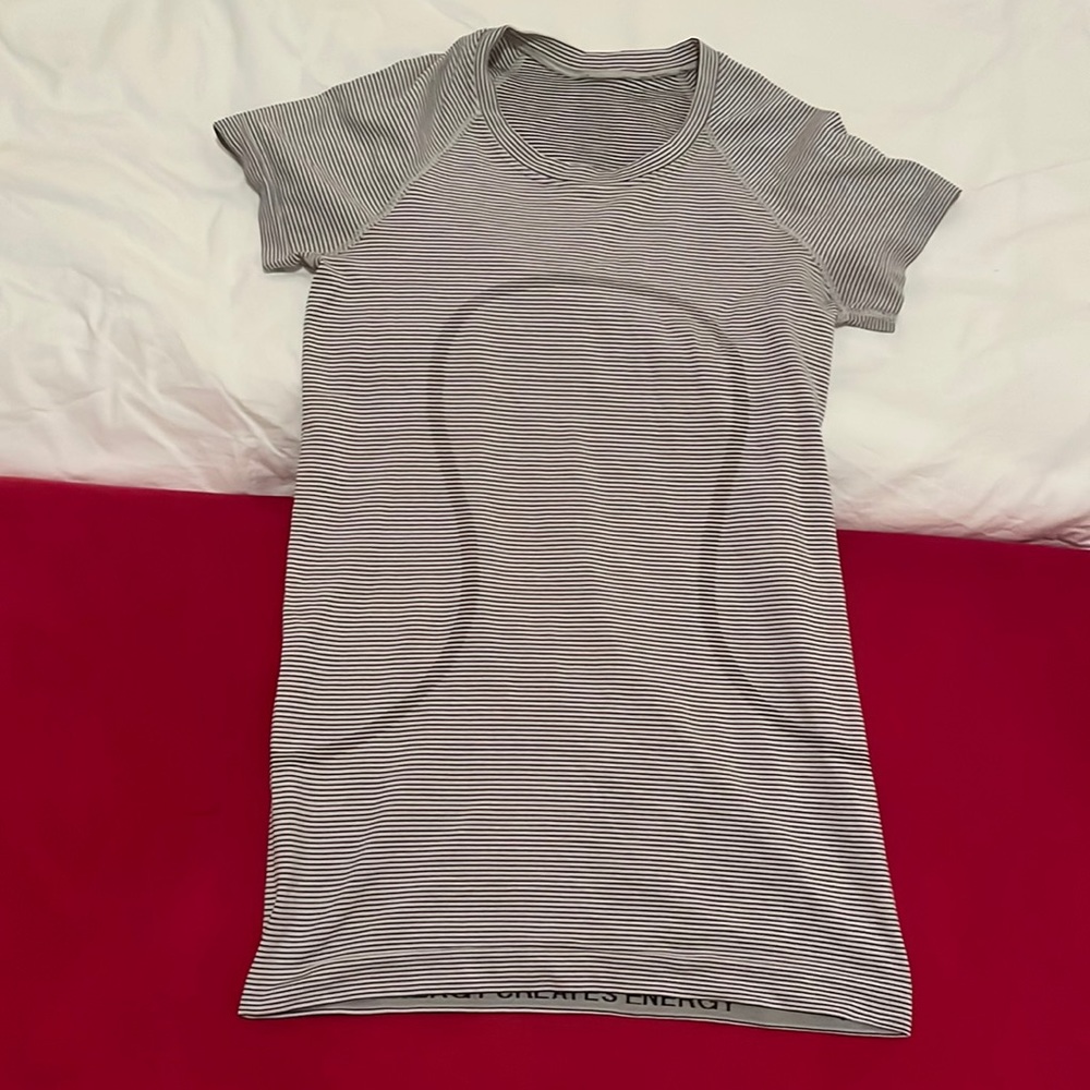Lululemon swiftly tech